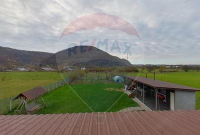 Casă cu 6 camere cu Teren 1359 Mp în Est - 15