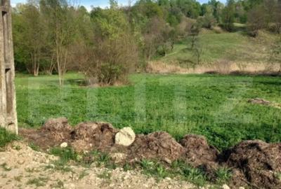 Teren de 4252 mp, în Central - 3