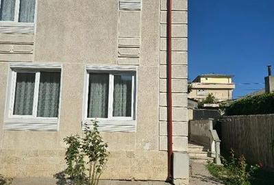 Casă cu 8 camere cu Teren 400 Mp în Eforie - 4
