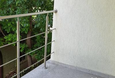 Apartament cu 3 camere semidecomandat în Exterior Vest - 1