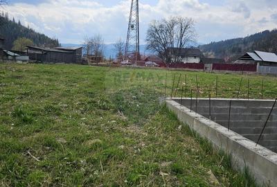 Teren Construcții intravilan de 1520 mp, în Hangu - 1