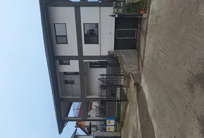 Casă cu 6 camere în Balciu - 4