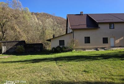 Casă cu 4 camere decomandat în Central - 19