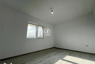 Casă cu 3 camere cu Teren 400 Mp în Voinești - 7