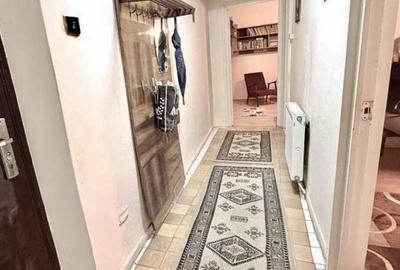 Apartament cu 3 camere decomandat în Dâmbu Pietros - 3