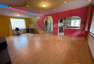 Casă cu 4 camere cu Teren 280 Mp în Central - 4