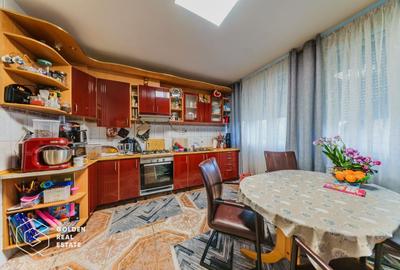 Casă individuală cu 8 camere cu Canalizare în Gai - 9