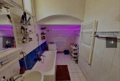 Proprietar . Apartament centru 2 camere+ living - 2