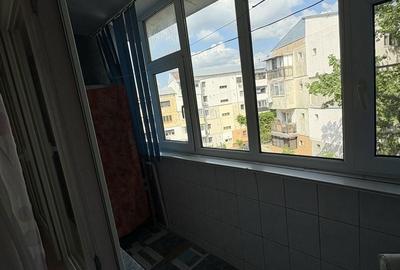 Apartament cu 2 camere semidecomandat în Orizont - 13