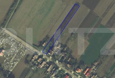 Teren de 3200 mp, în Oar - 2