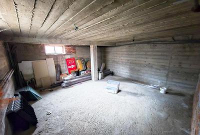 Casă cu 10 camere cu Teren 265 Mp în Găvana - 6