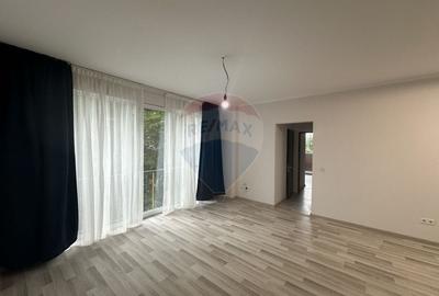 Apartament cu 4 camere de vanzare in zona Sasar - 3