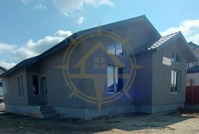 Casă cu 3 camere cu Teren 390 Mp în Samurcași - 2