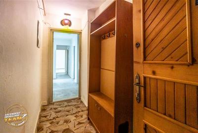 Apartament cu 2 camere decomandat în Simeria - 16