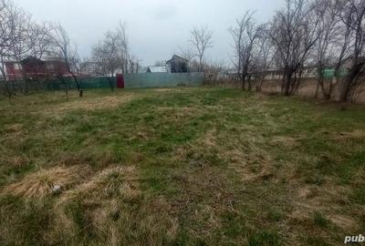 Casă cu 6 camere cu Teren 1000 Mp în Tătaru