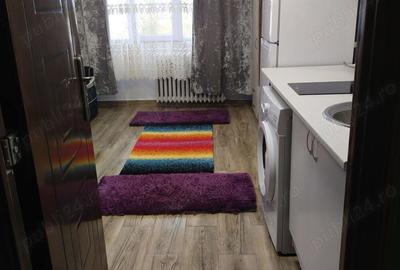 Apartament cu 2 camere decomandat în Bularga