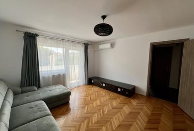 Apartament cu 3 camere semidecomandat, mobilat în Kiriac - 1