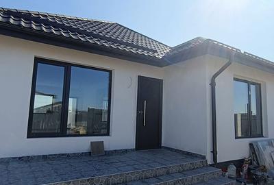 Casă cu 3 camere cu Teren 280 Mp în Berceni - 9