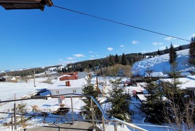 Casă cu Teren 4200 Mp în Central - 8