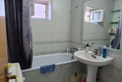 Apartament cu 3 camere semidecomandat, mobilat în Titan - 11
