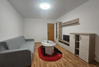 Apartament renovat de inchiriat - 2