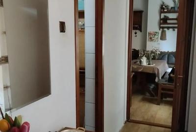 Casă cu 7 camere în Exterior Vest