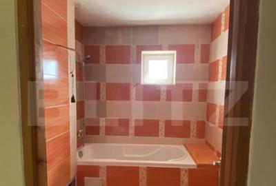 Apartament de 3 camere, 2 bai si balcon inchis, etaj interme - 11