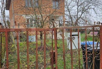 Casă cu 4 camere în Luna - 7