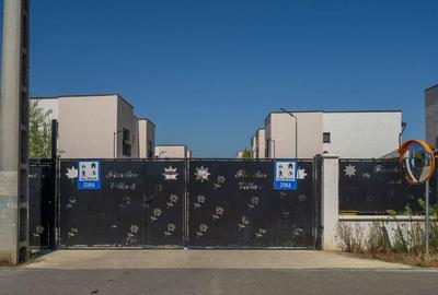 Casă cu 4 camere cu Teren 428 Mp în Domnești - 1