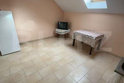 Casă cu 4 camere cu Teren 2000 Mp în Central - 13