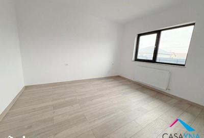 Casă cu 3 camere cu Teren 400 Mp în Letea Veche - 5