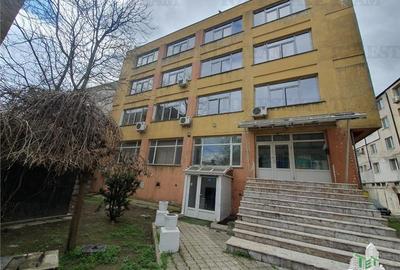 Spatiu Comercial Ultracentral 37 birouri in curs de apartamentare Constanta - 3