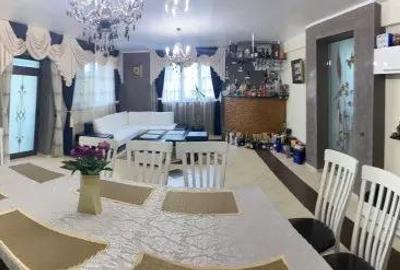 Spațiu comercial, de 1,060 mp, în Central - 10
