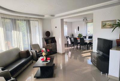 Casa si teren intravilan 2,7 hectare in Sovata - 9