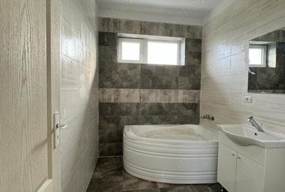 Proprietar, vand casa cu panouri fotovoltaice foarte aproape de Arad!! - 3