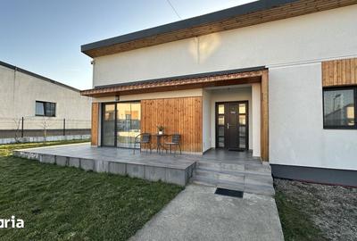 Casă cu 4 camere decomandat cu Teren 550 Mp în Recea - 12