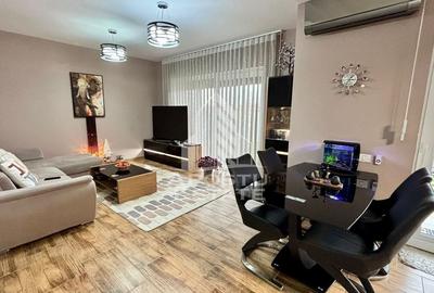 Duplex despartit prin carport in zona centrala, finisaje premium - 1