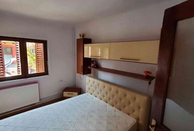 Casă cu 3 camere în Păulești - 2