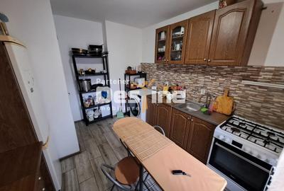 Apartament 3 camere, decomandat ,  Valea Lupului, 88.900 euro - 8