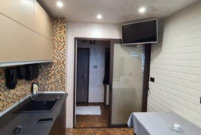 Inchiriez apartament 3 camere mobilat si utilat lux - 11