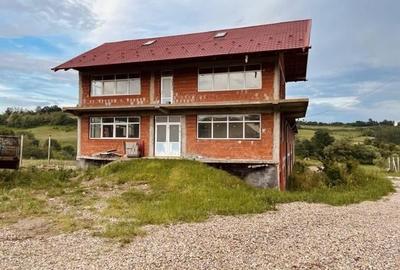 Reco, Hala de Inchiriat  la 13 km de Beius - 2