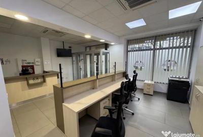 Spațiu comercial, de 92 mp, în Central - 4