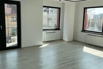 Spațiu comercial, de 70 mp, în Central - 2