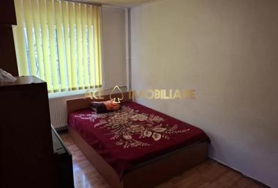 Garsonieră semidecomandată, mobilată în Lujerului