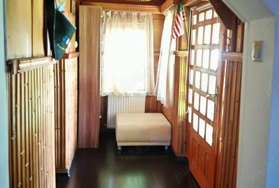 Casa centrala ?omcuta Mare 2 locuin?e + teren 16 ari - 3