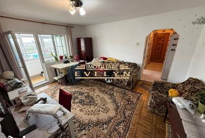 Apartament cu 2 camere semidecomandat în Central - 1