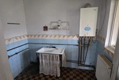 Casă cu 5 camere în Central - 4