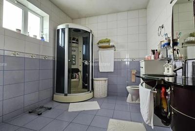 VILA  SUPERBA D+P+1 ZONA MEDEEA - 11