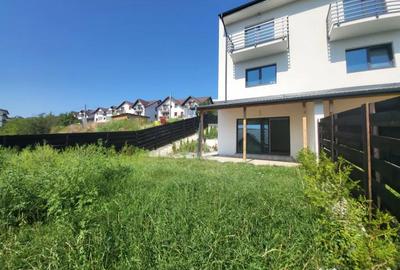 Casă cu 4 camere cu Teren 300 Mp în Hlincea - 1