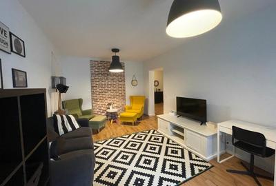 Apartament de vanzare, cu 2 camere, 72 mp, zona Central - 2